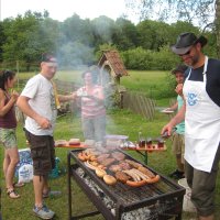 unsere bewährten Männer am Grill